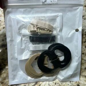 (47)NWT  12 pack bra clips